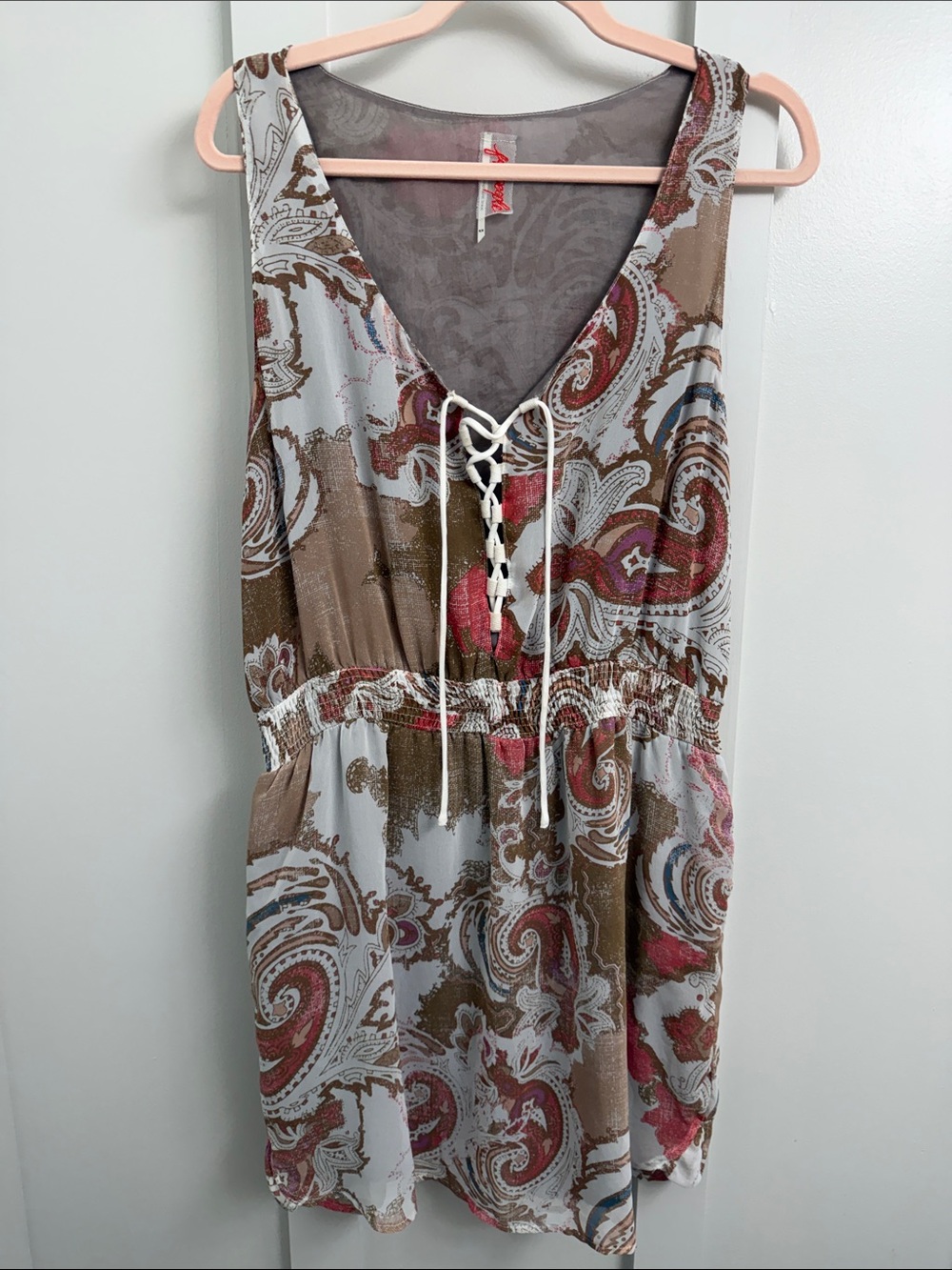 Free People Sleeveless Paisley Lace-Up Summer Dress - Beige & Pink